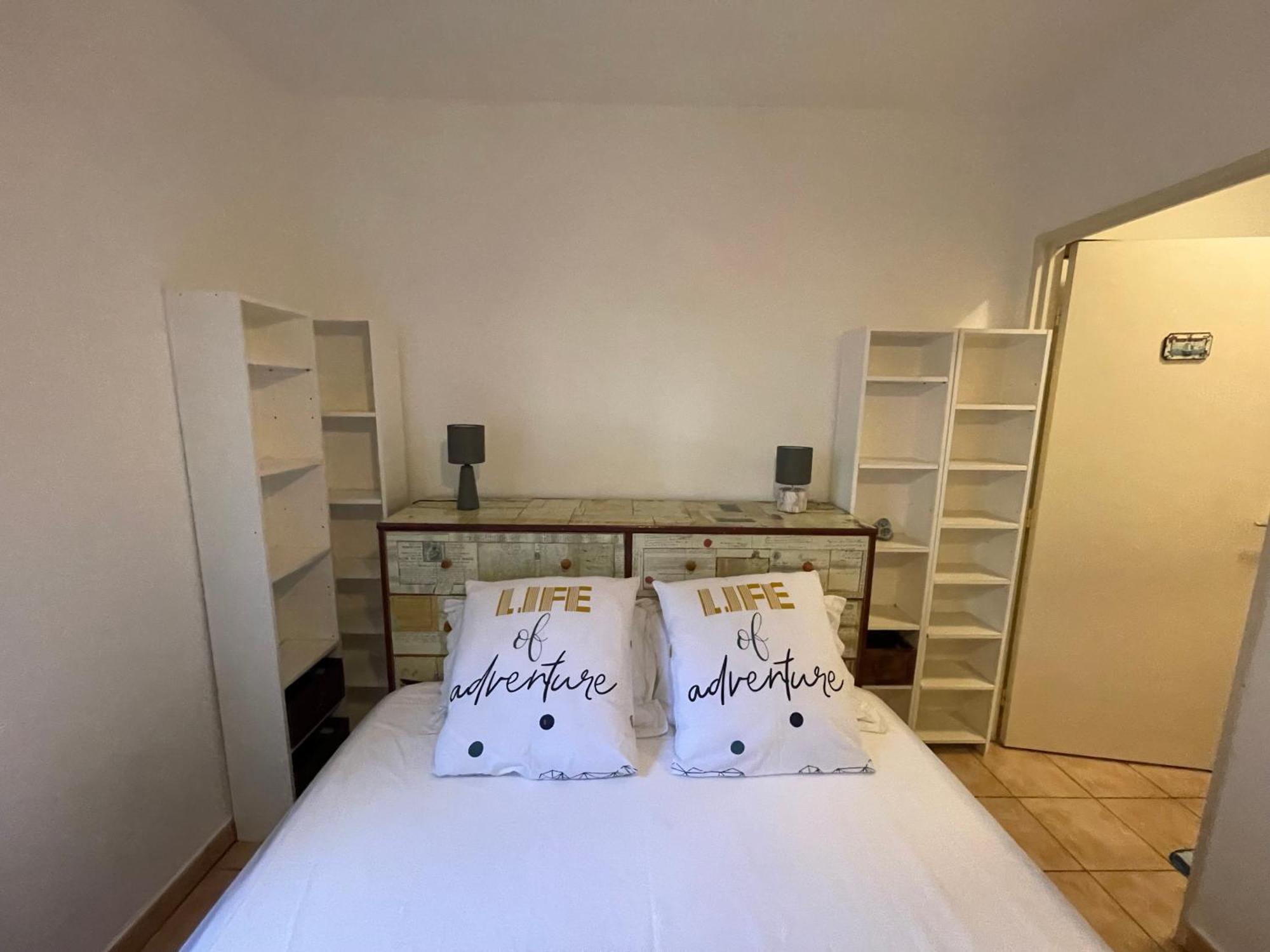 Appartement Entier Saint Pierre Centre Dans Residence De Prestige 외부 사진